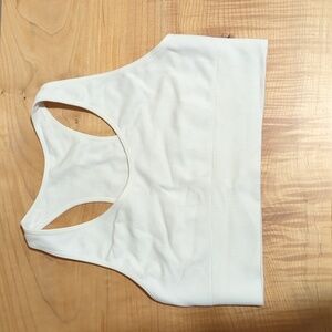 NWOT Sz M Lunya soft modal racer back bralette in white